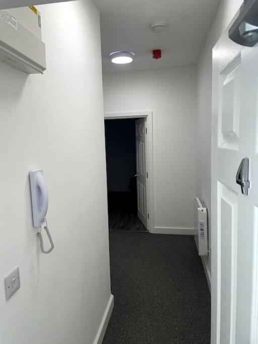 #4Bs 1 Bed Serviced Apartment Derby Exterior photo